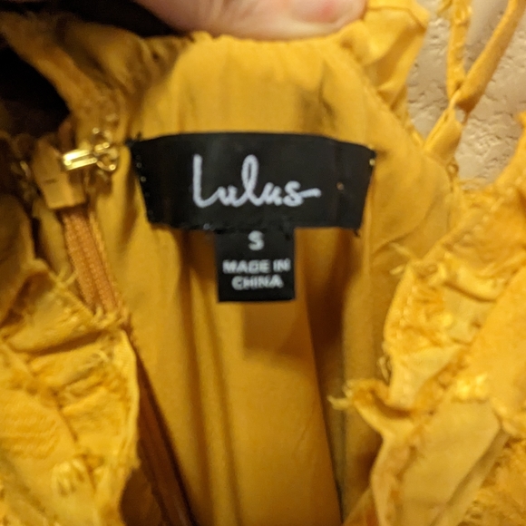 Pretty yellow midi - Picture 3 of 4